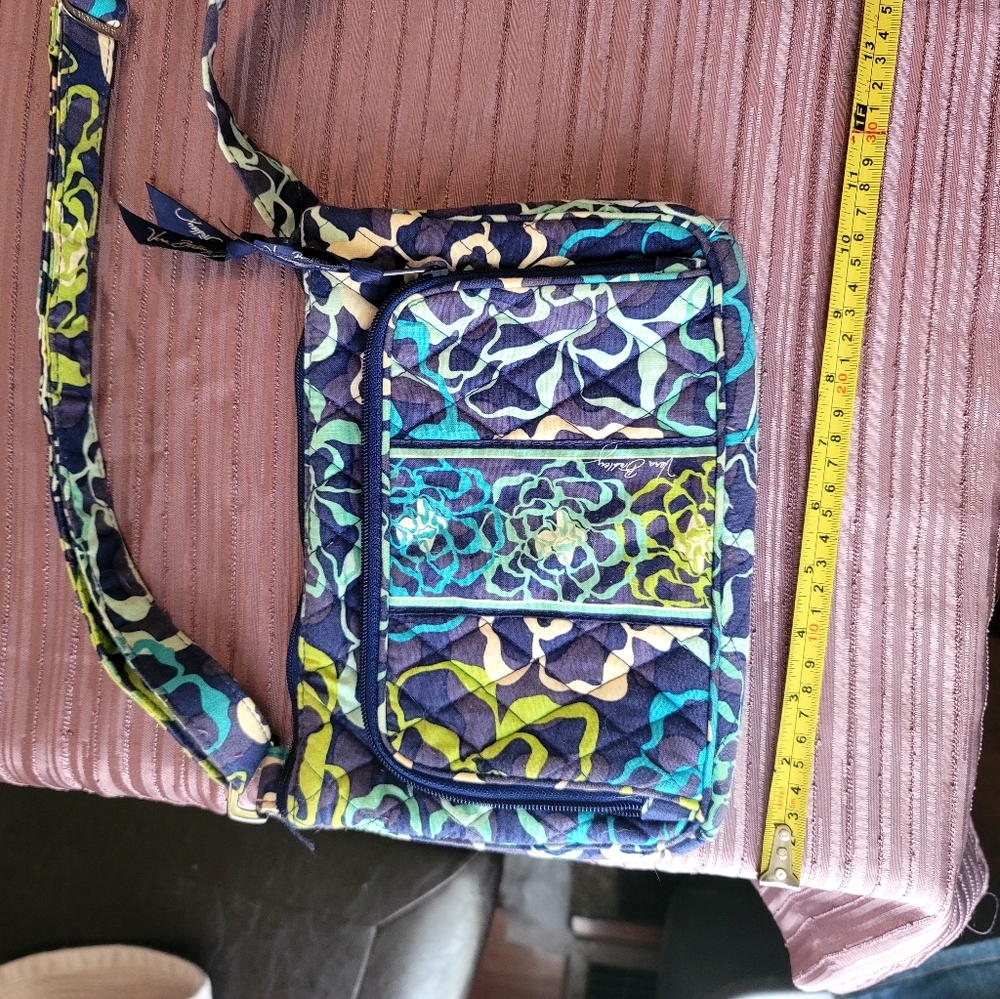 Vera Bradley RETIRED crossbody